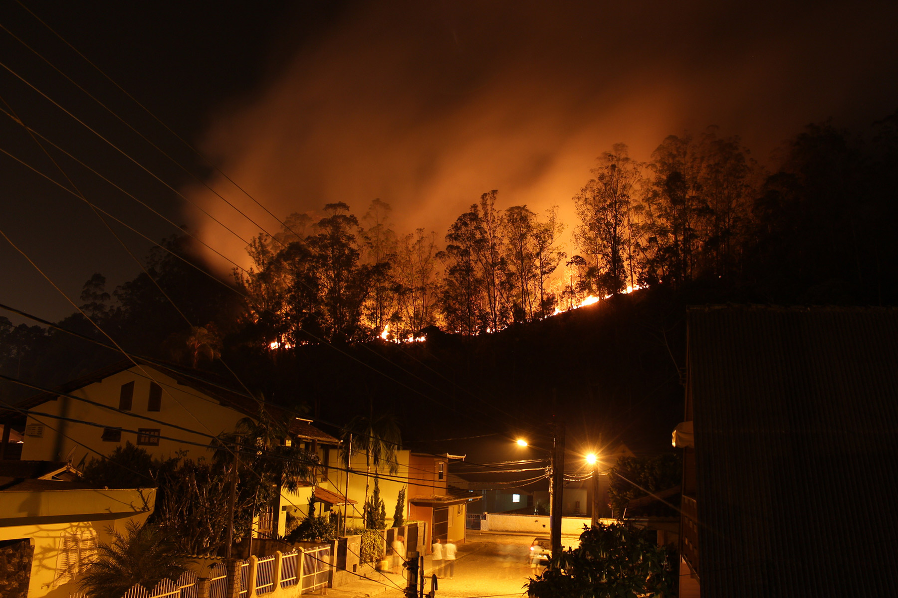 Anywhere the Smoke Blows: The Health and Climate Risks of Wildfires hero image