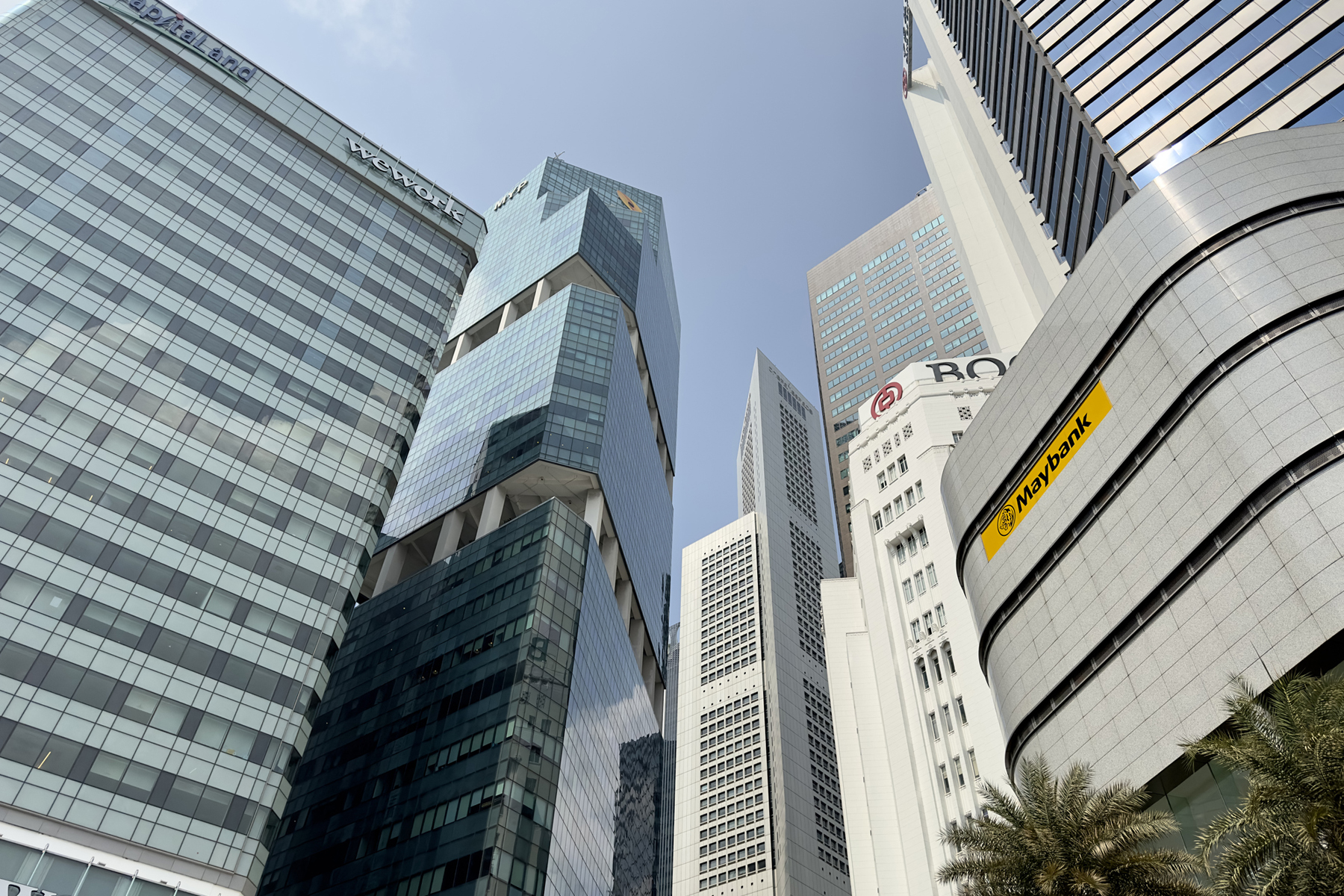 How Financial Institutions Can Manage Reduction of US Reproductive and LGBTQI+ Rights hero image