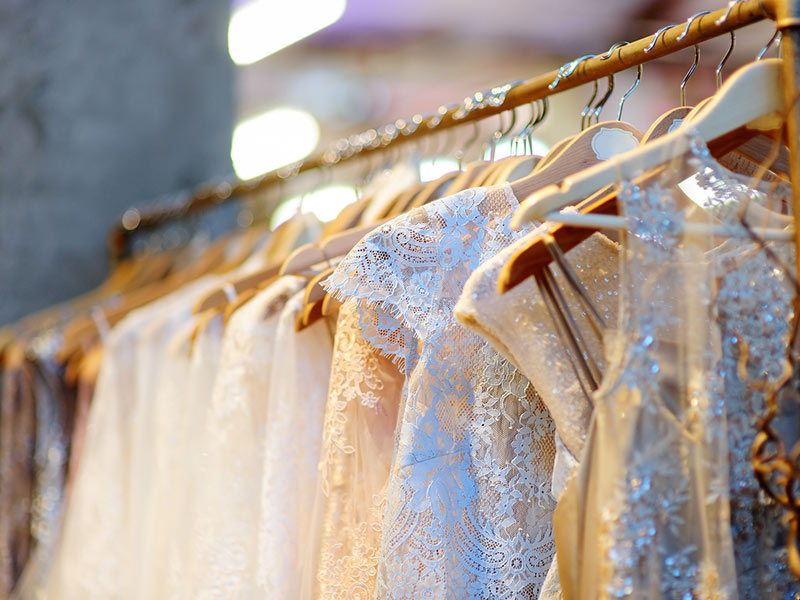 Luxury’s Move to E-Commerce and Its Implications for Sustainability thumbnail image